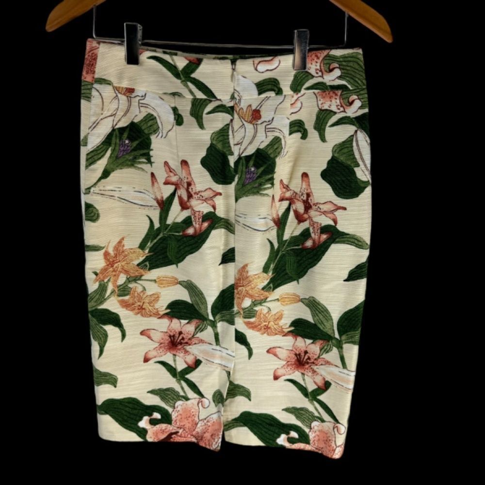 Ann Taylor Garden‎ Ivory Tiger Lily Pink/Green Pencil Skirt Sz 0 - Picture 3 of 6